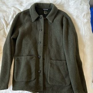 Patagonia men’s fleece button down jacket